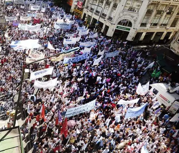 La Marcha Docente Oculta
