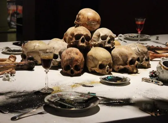 Exposición "Un banquete cruel. PourQuoi?" en Madr