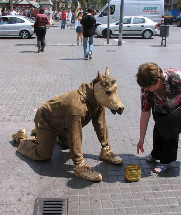 arte callejero? instalaciones en la calle