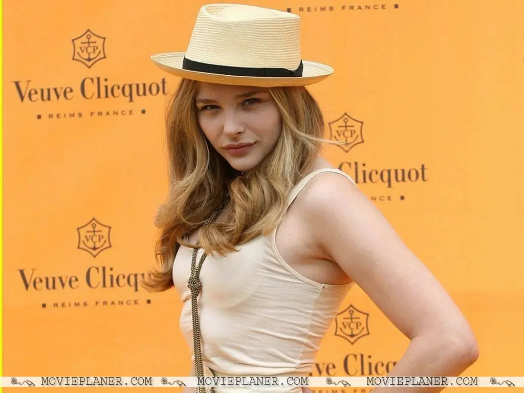 chloe