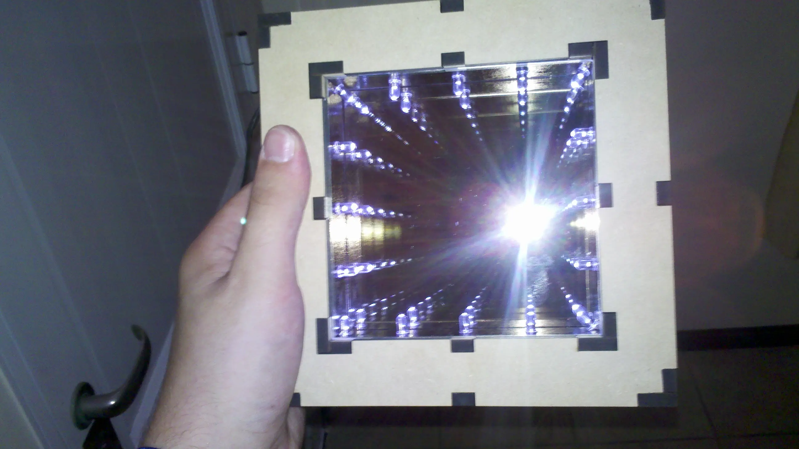 Mi Propio Infinity Mirror