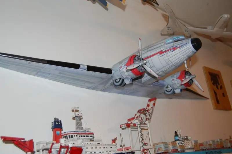 Papercraft: El DC-3 de Alan Rose