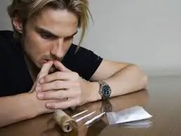 como mantener relación con un adicto