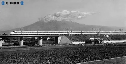 Historia de los primeros trenes bala de Japon
