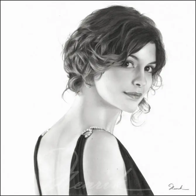 Retratos femeninos hechos a lápiz