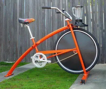 Tenes una bici vieja...? Hacete una bicimáquina!