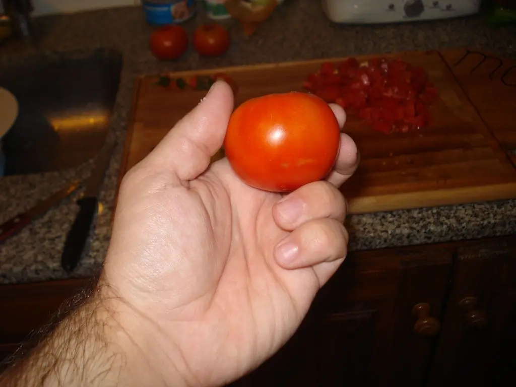 Mostacholes con Salsa de Tomates y Atún (Rápido y Fácil)