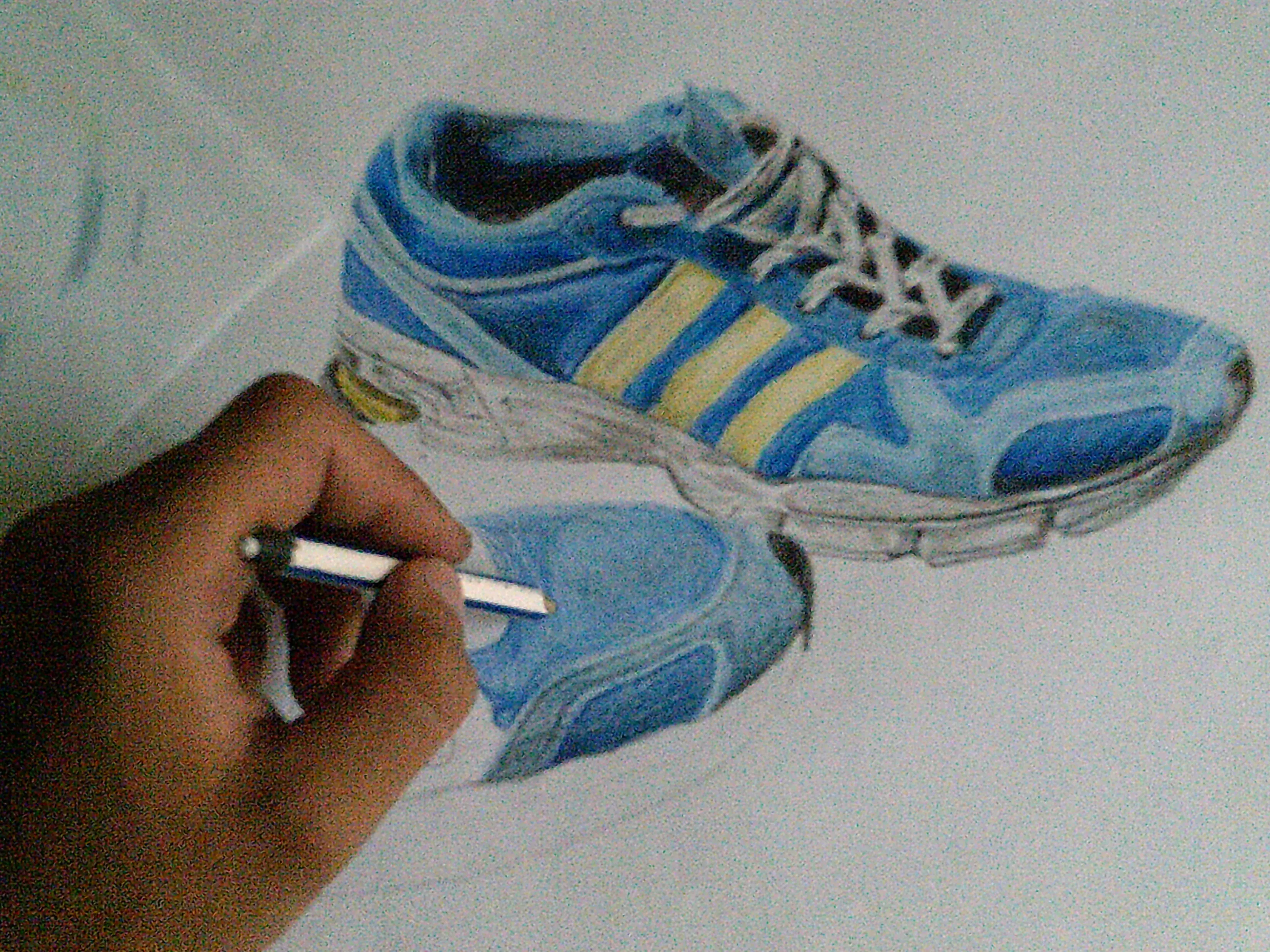 Dibuje mis adidas y te lo muestro