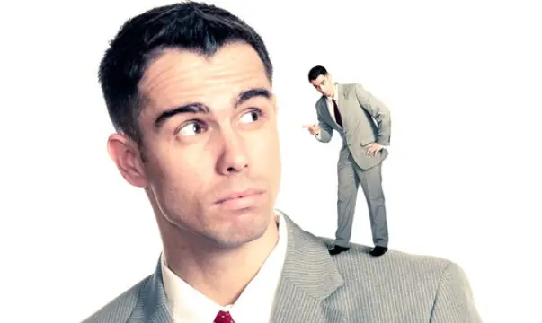 el ego��smo intelectual