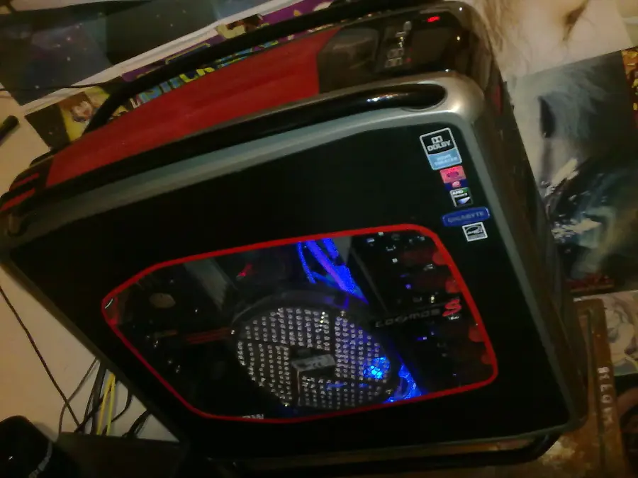 MI pc gamer como la arme, antes y despues del modding ^^