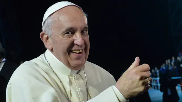 El Papa Francisco está dispuesto a bautizar extraterrestres