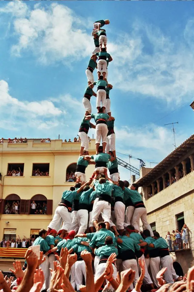 Castells, Castillo humano en Cataluña (impresionante video)