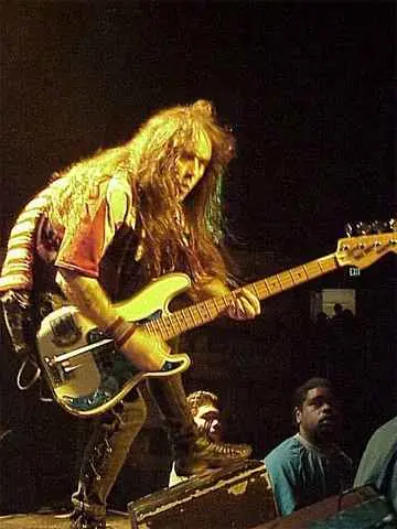 Steve Harris