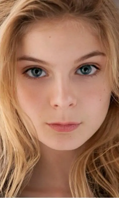 Chlo