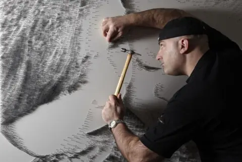 Arte con clavos