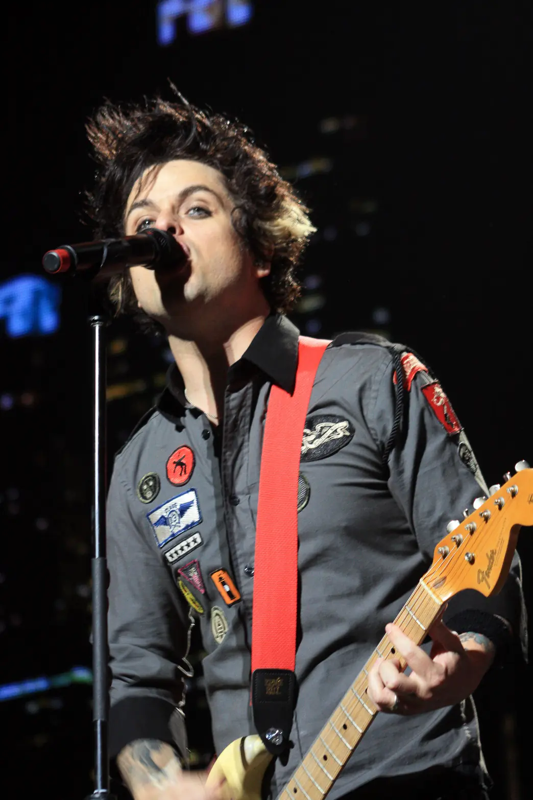 Billie Joe Armstrong "Un rockero mas allá de sus Lími