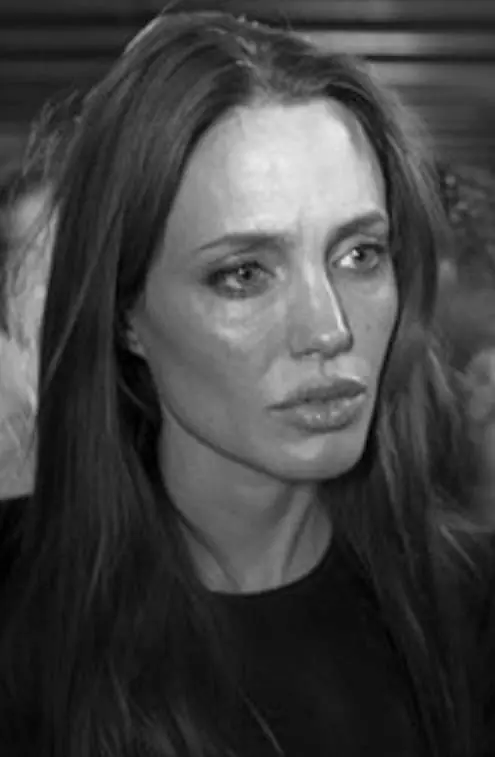 ¿La carta de Brad a Angelina es falsa?