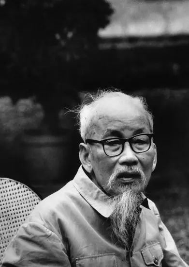 Feliz cumpleaños,Tio Ho-Chi-Ming!(Homenaje y Info)