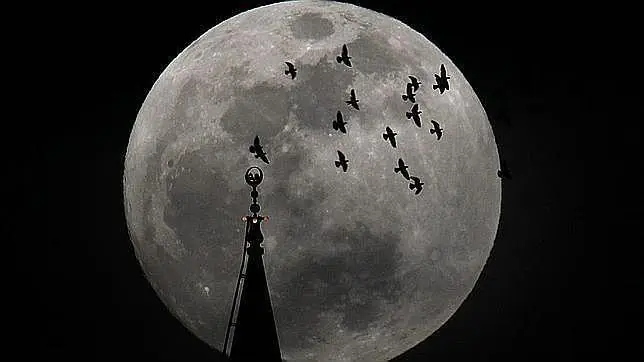 ¿La luna influye en nuestros estados de ánimo?