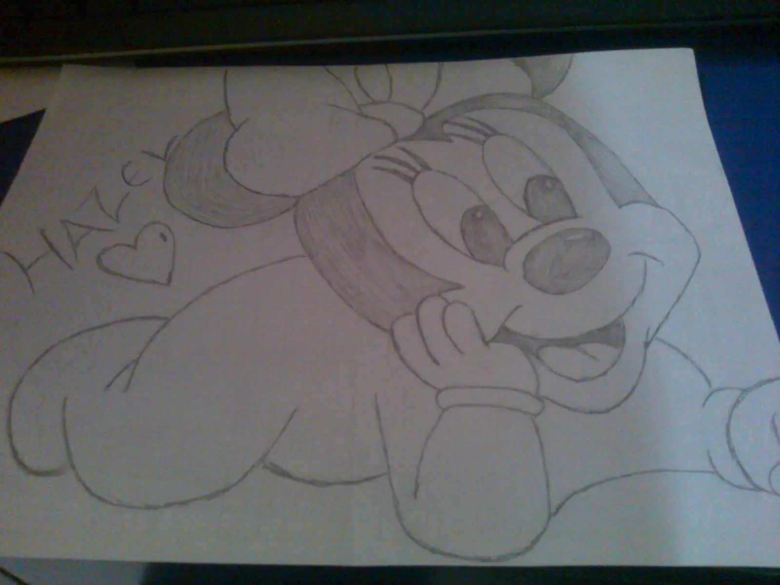 le hice un dibujo a mi hija y te lo muestro!!