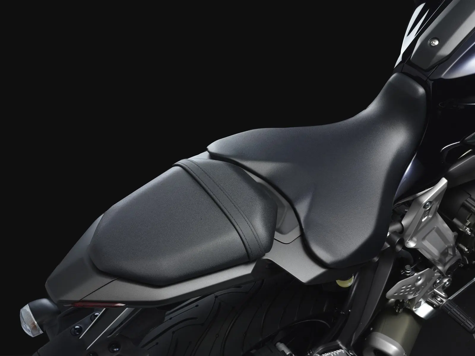 Yamaha MT-07, la hermana mediana del lado oscuro japonés
