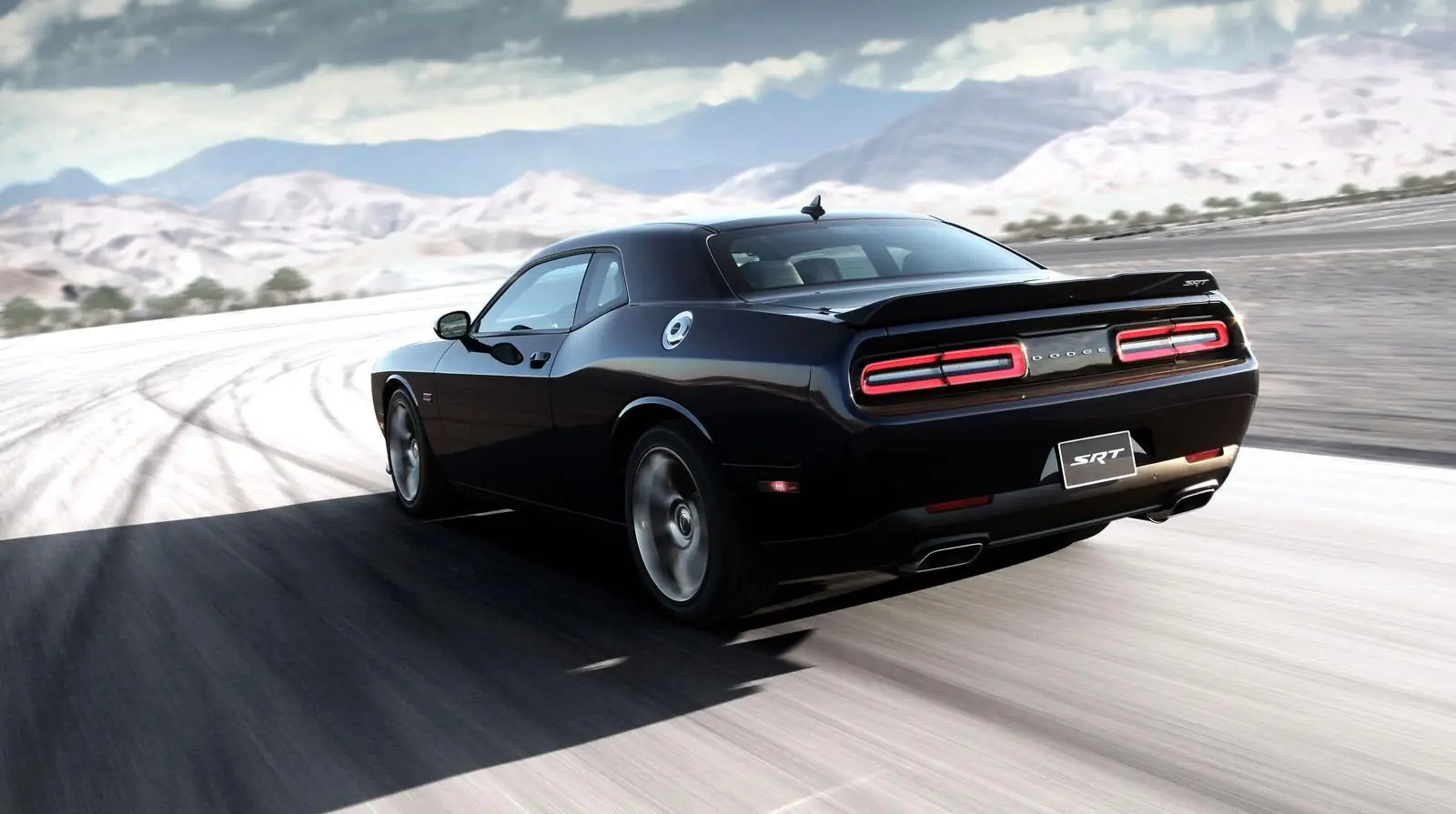 2015 Dodge Challenger  un coche de verdad