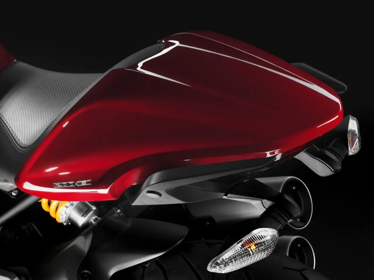 Ducati Monster 1200 y 1200S, en honor a la leyenda