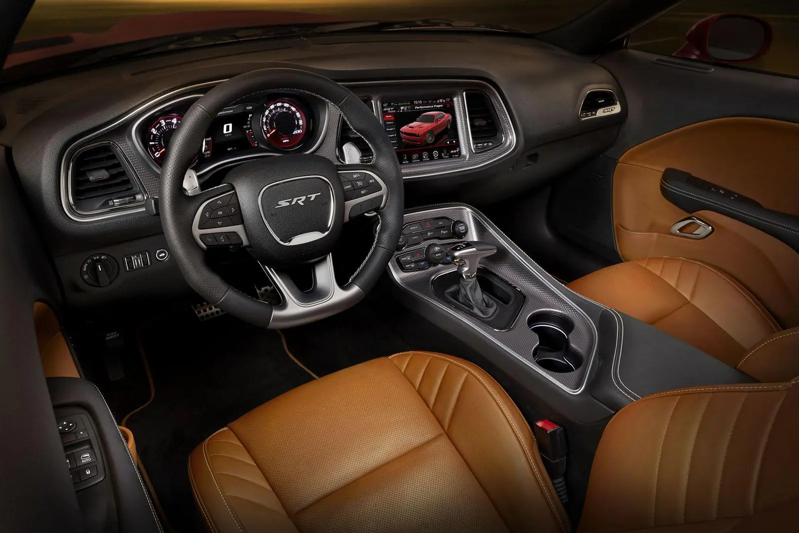 2015 Dodge Challenger  un coche de verdad