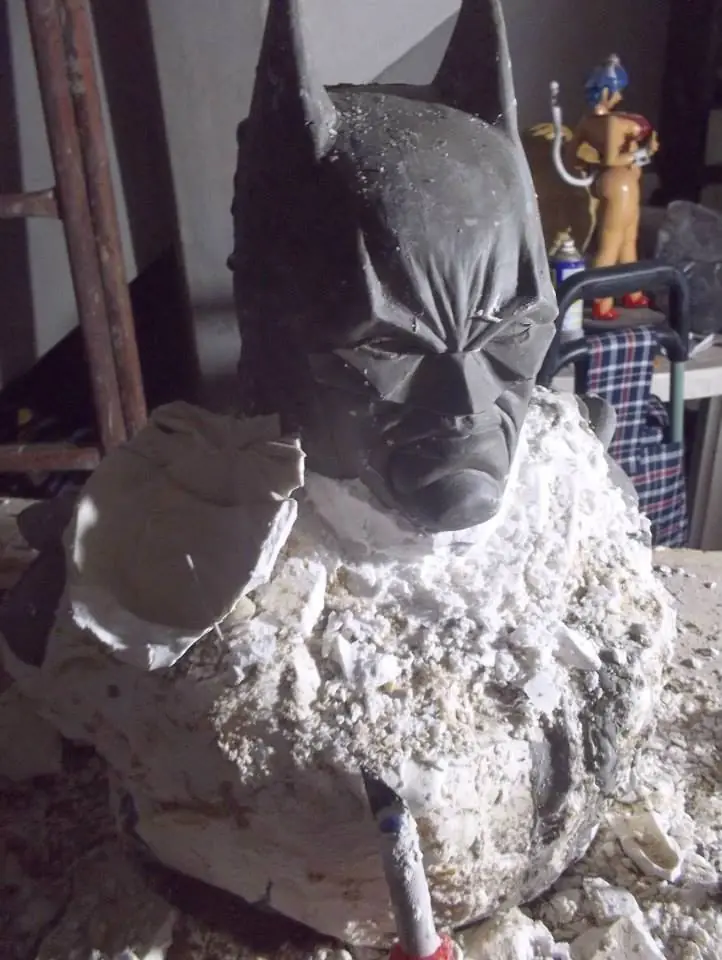 Escultura de Batman