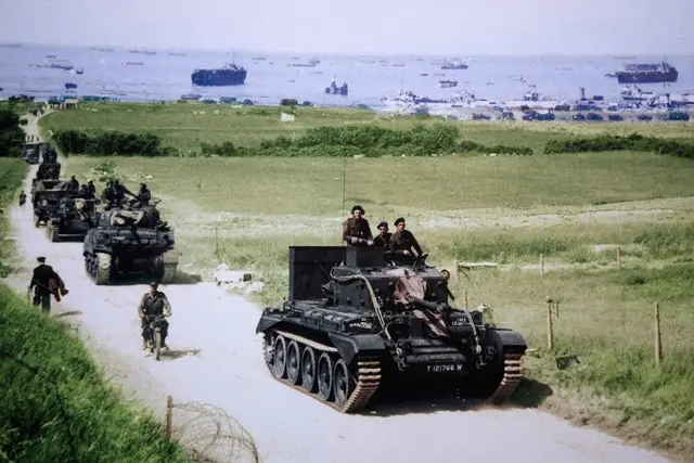 Las playas de Normandía en 1944 y en la actualidad