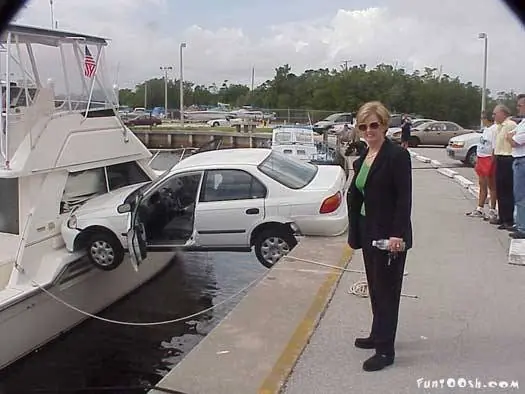 mujer al volante