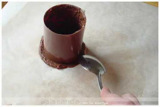 Timbal de mousse de chocolate