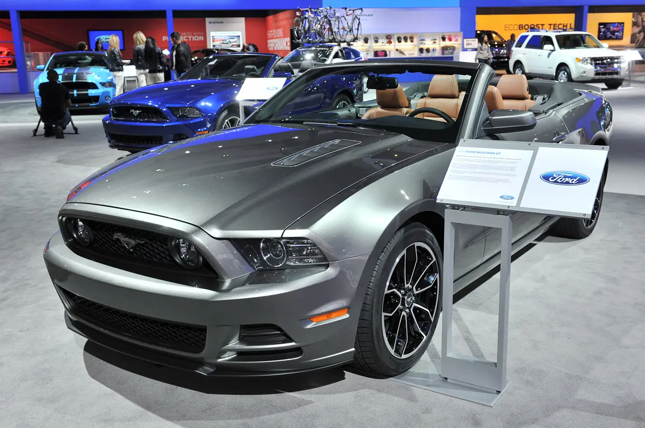 ford mustang gt 2013
