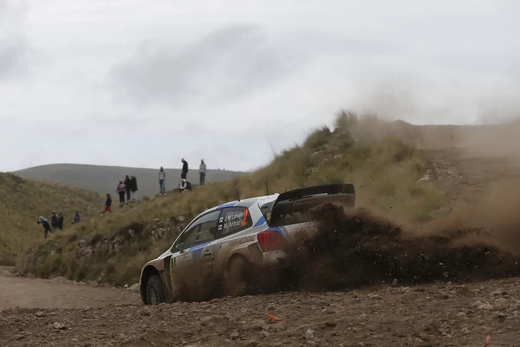 Jari-Matti Latvala ganó el Rally Argentina 2014