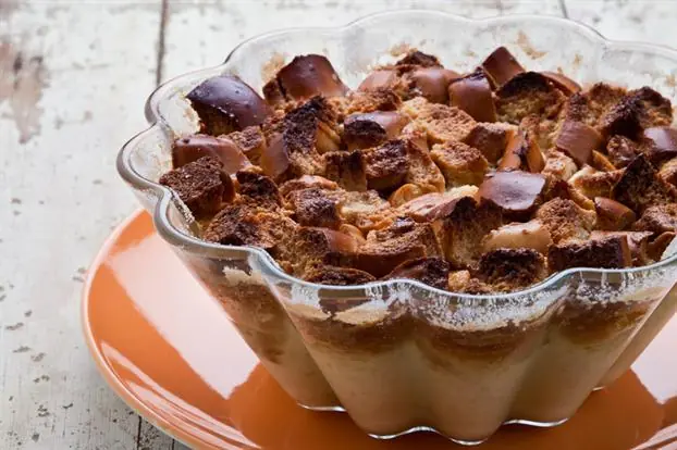 [Receta - Postre] Budín de pan y chocolate blanco