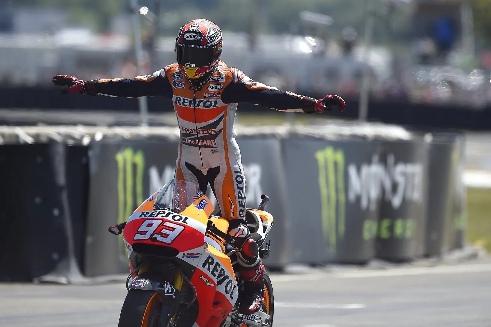 MotoGP Francia 2014: el gran premio en fotos