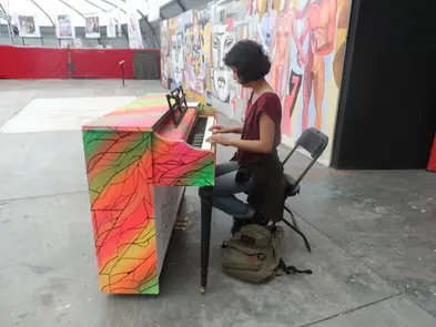 "Toca conmigo" pianos en México