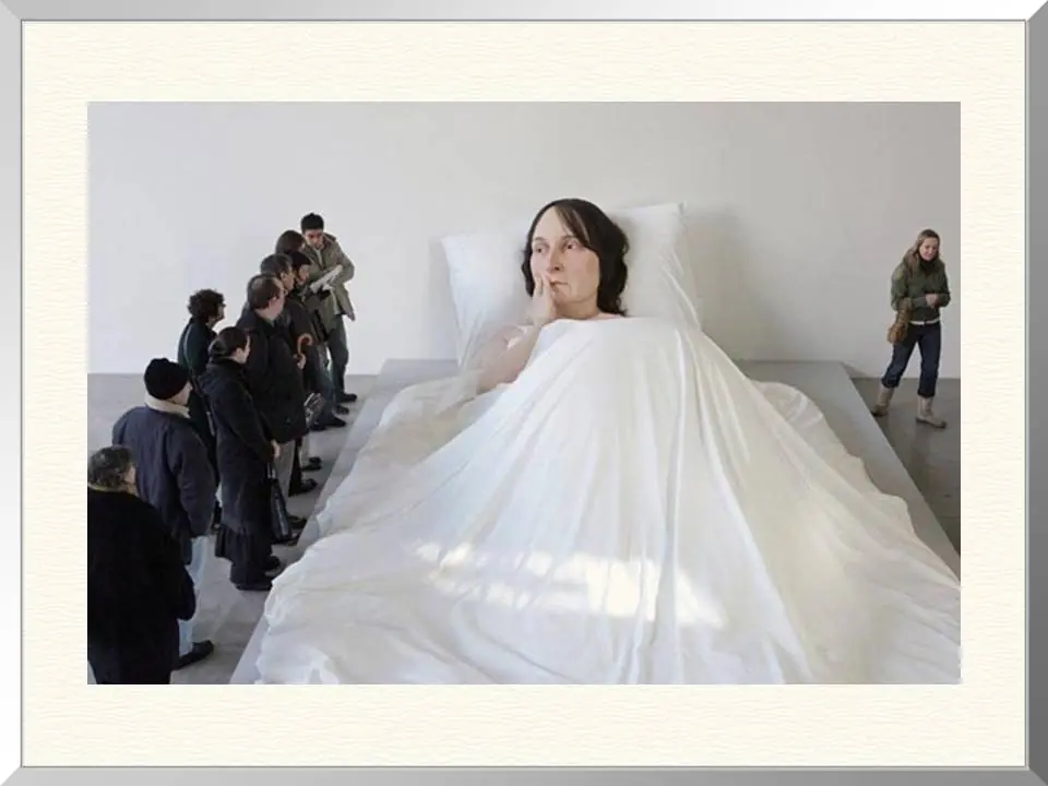 Ron Mueck Revolucionario en el Arte de la Escultura