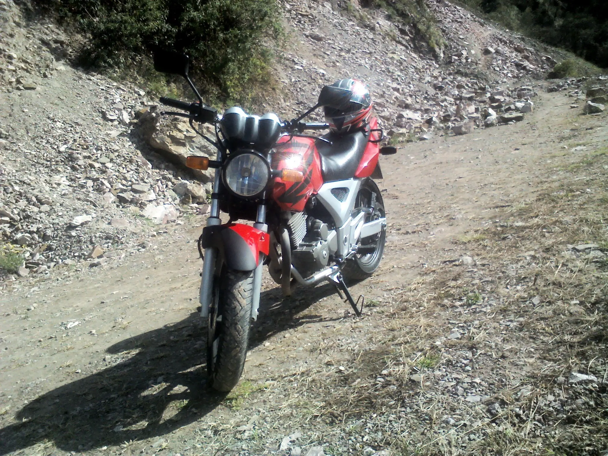 Termas de Reyes en mi Honda Twister