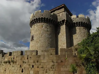 13 Pueblos fantasmas, 13 historias.