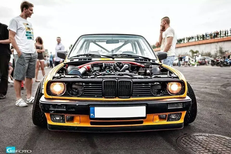 Bmw e30 (imagenes)