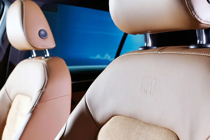 Volkswagen Golf Edition: piel y Alcantara