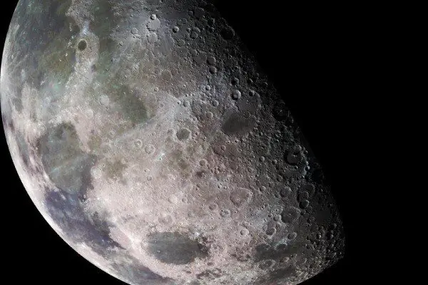 Últimas Imágenes Antes de Impactar Contra la Luna