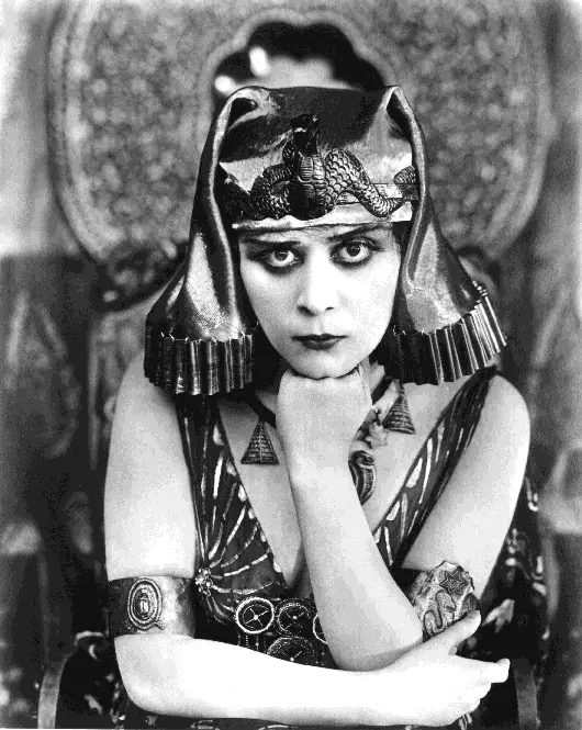 Theda Bara: la primera femme fatale
