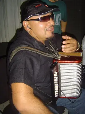 tocar