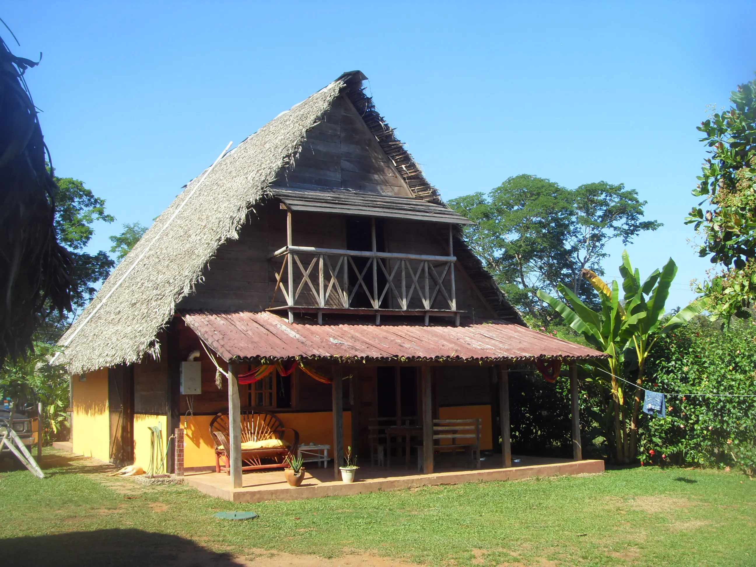 Mi casa de botellas