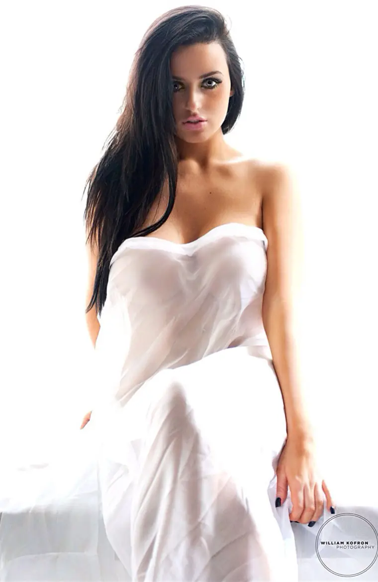 Abigail Ratchford la reina de Instagram