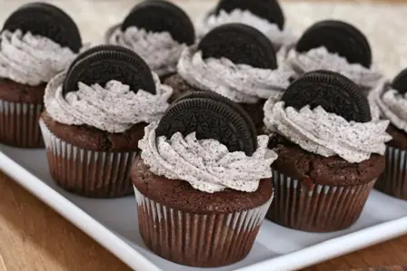 Cómo hacer cupcakes (moffins) de oreo.