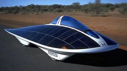 Premio de ingeniería para vehículo solar hecho en Colombia