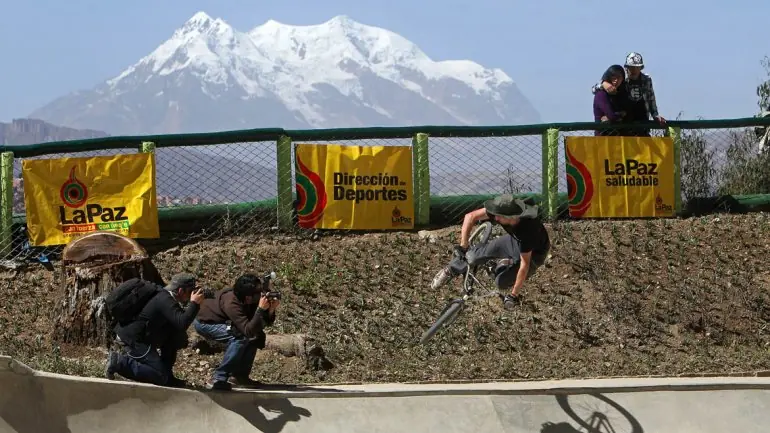 Bolivia inauguró la pista para skaters más alta del mundo